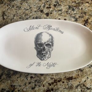 Skull Design Oval Plate